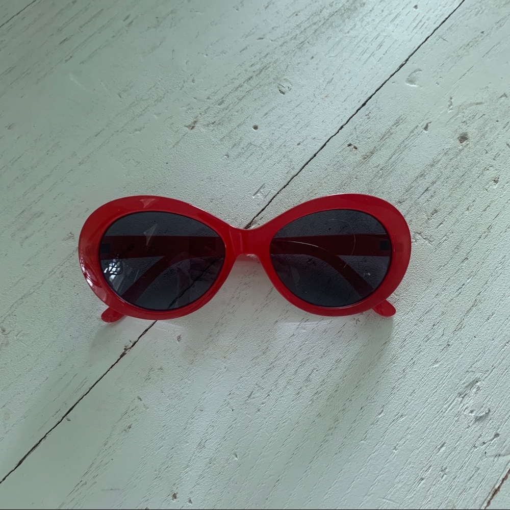 Red goggle sunglasses